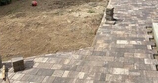 Профессиональная укладка тротуарной плитки на клей в Мценске в октябре