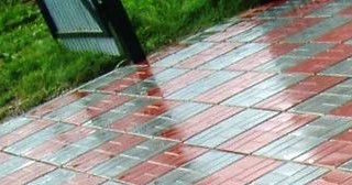 Профессиональная укладка цементной тротуарной плитки в Мценске в октябре
