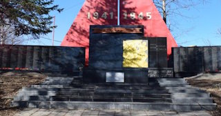 Профессиональное благоустройство памятников в Мценске в октябре